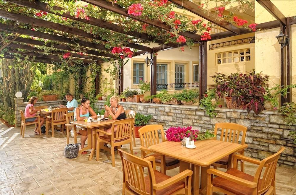 Malia Mare Hotel Εξωτερικό φωτογραφία