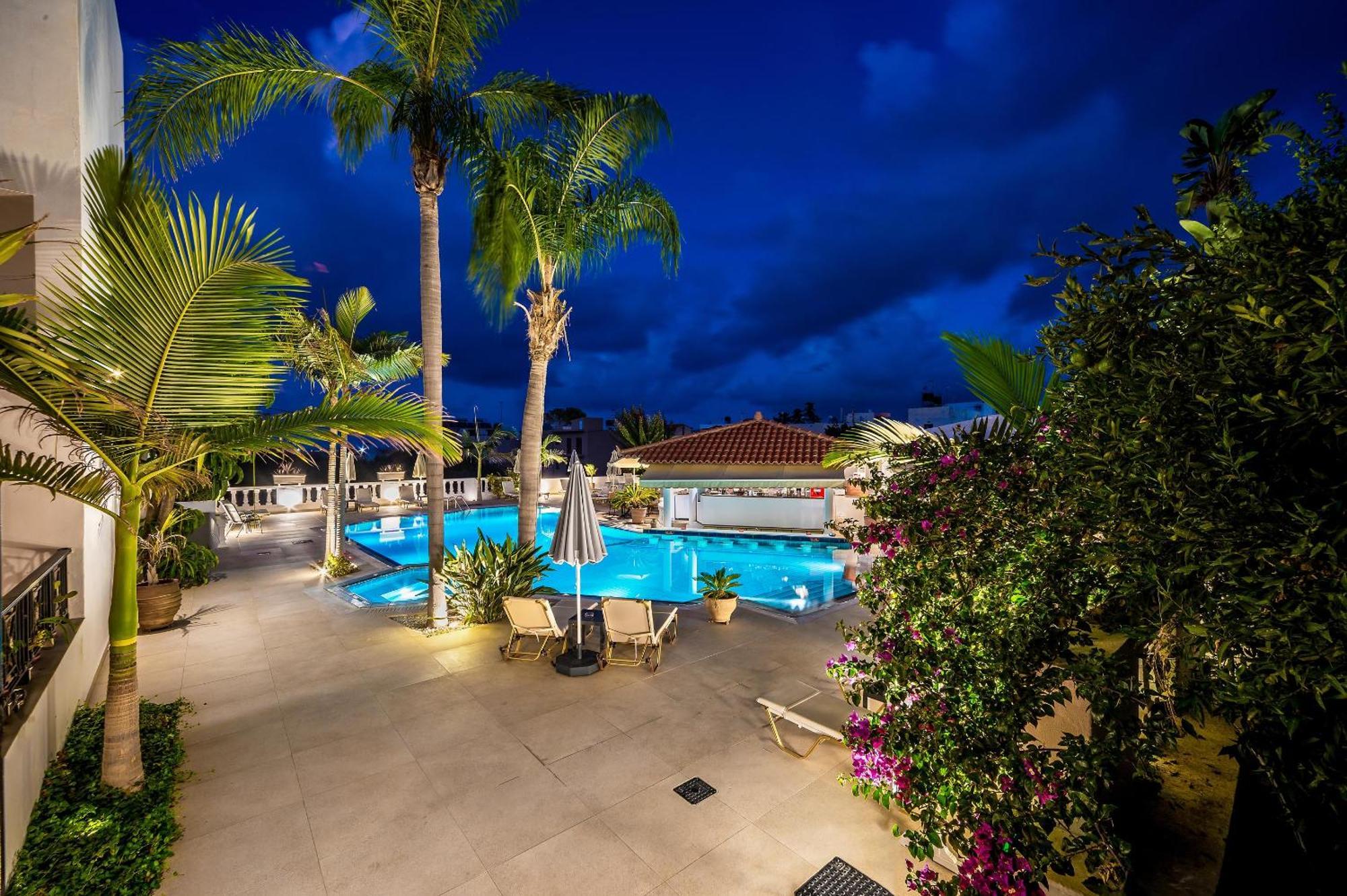 Malia Mare Hotel Εξωτερικό φωτογραφία