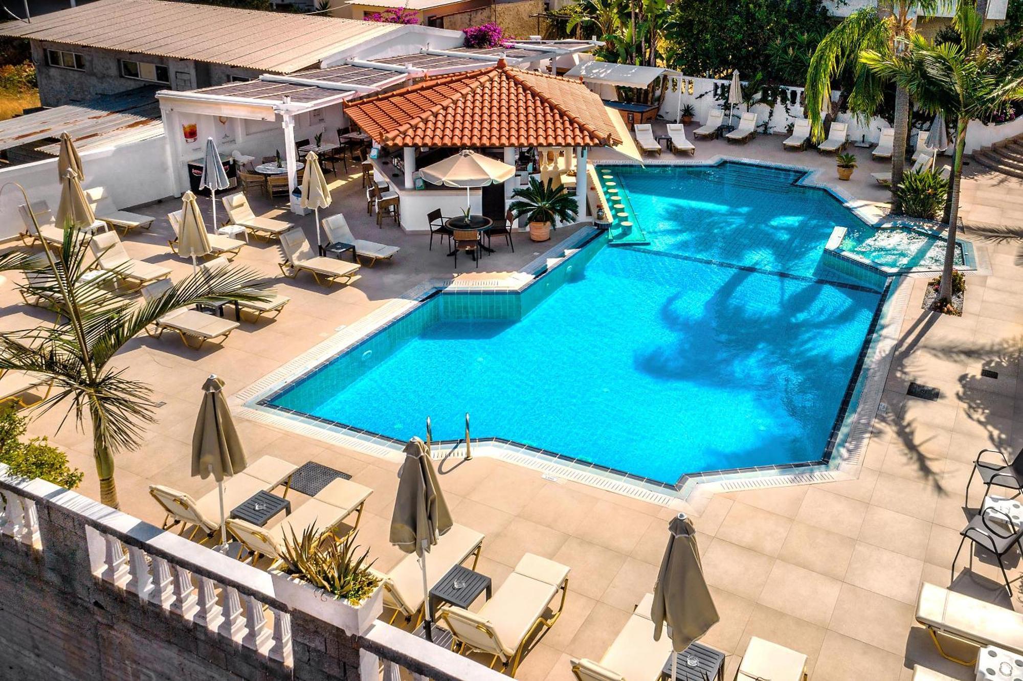 Malia Mare Hotel Εξωτερικό φωτογραφία